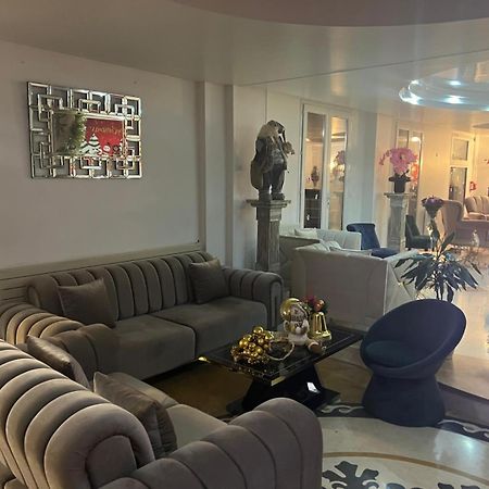 Hotel Grand Paris Villejuif Eksteriør billede