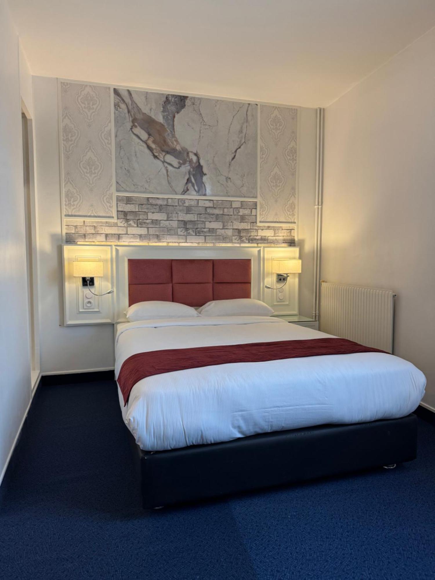 Hotel Grand Paris Villejuif Eksteriør billede