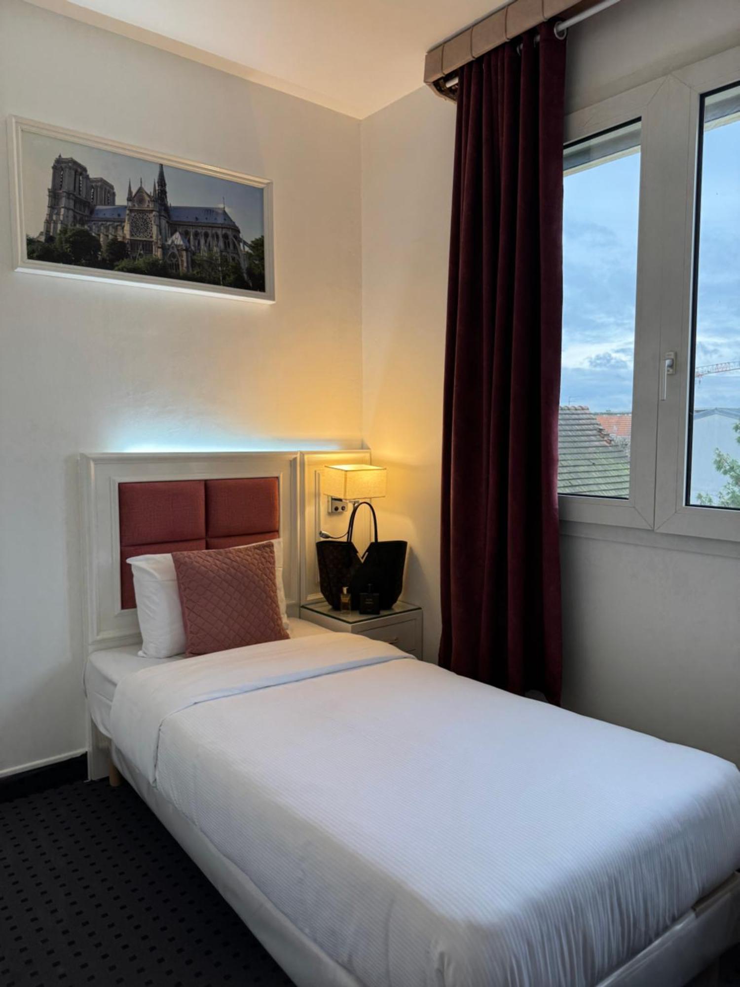 Hotel Grand Paris Villejuif Eksteriør billede