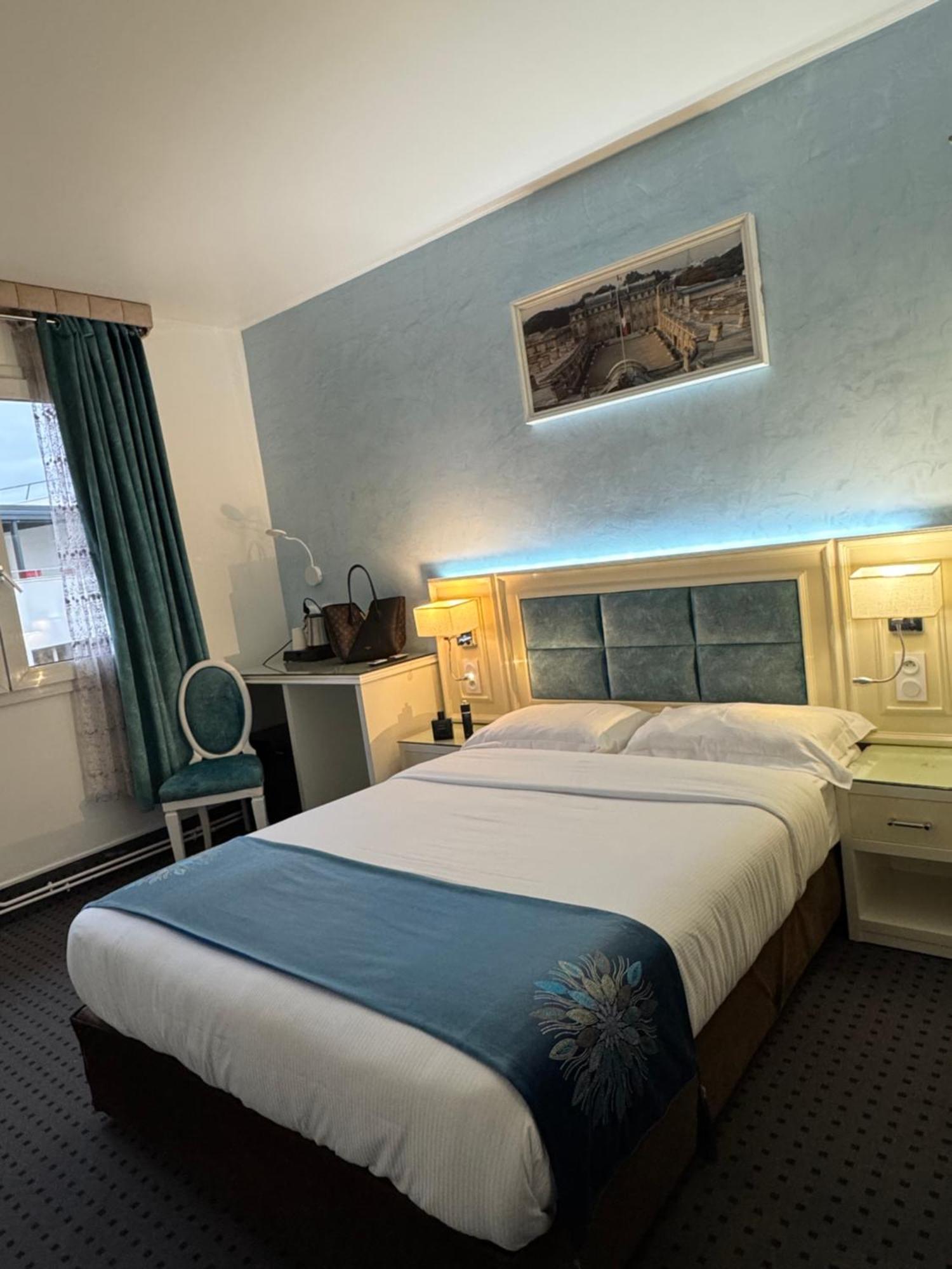 Hotel Grand Paris Villejuif Eksteriør billede