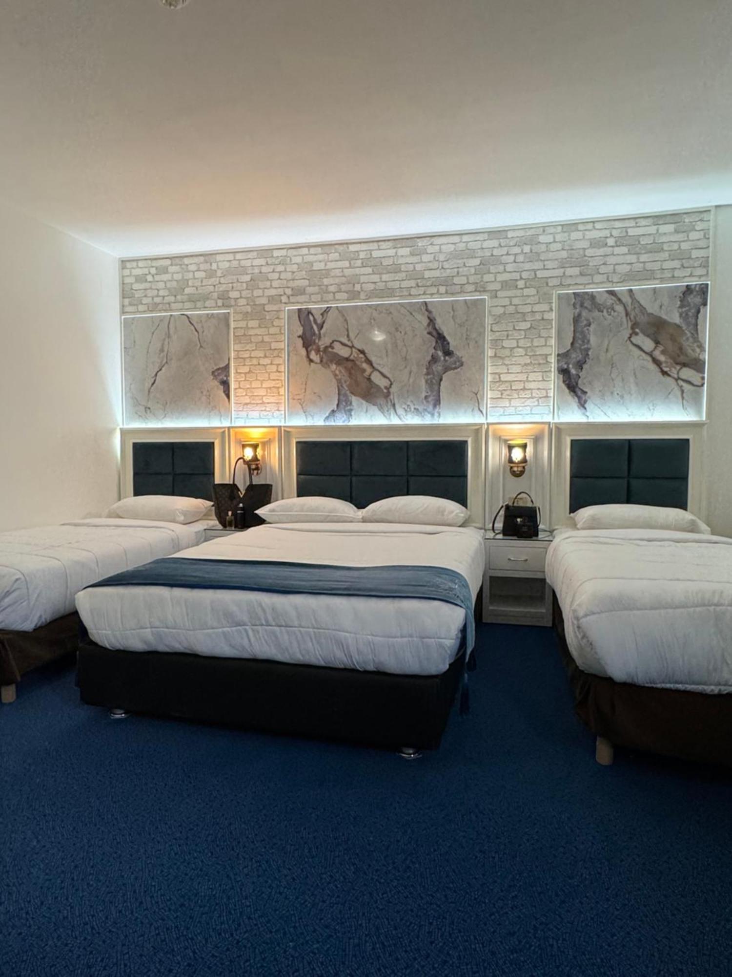 Hotel Grand Paris Villejuif Eksteriør billede